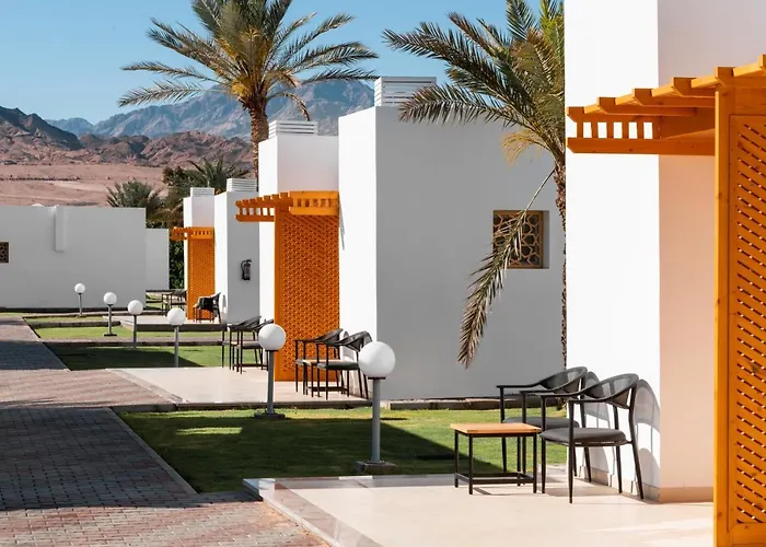 Lagoon Club & Ex Tirana Resort Dahab