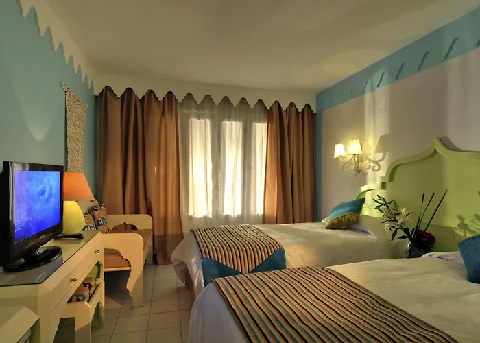 Lagoon Club & Ex Tirana Resort 4*