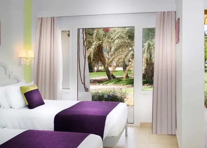 Lagoon Club & Ex Tirana Dahab